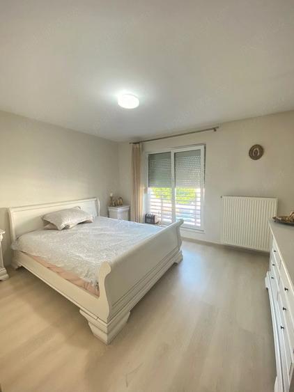 Casă cu Teren 300 Mp în Golești (Ștefănești)