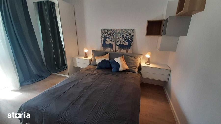 Apartament cu 2 camere semidecomandat în Tei