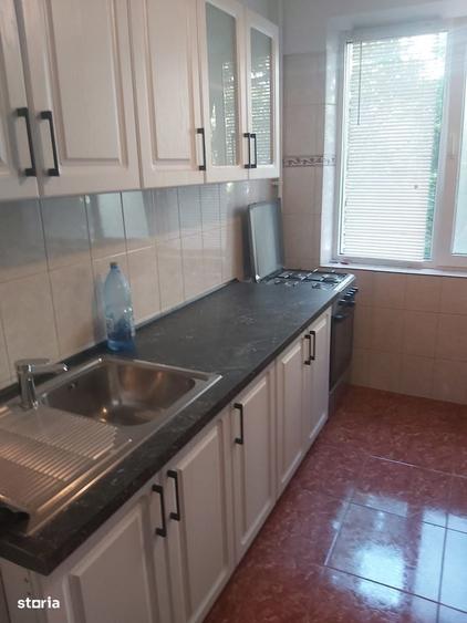 1 decembrie 1 minut metrou loc parcare inclus 2 gr sanitare 2balcoane - 16