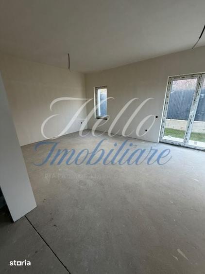Triplex 4 camere 112.7 mp si teren 256 mp in Floresti zona Terra - 10
