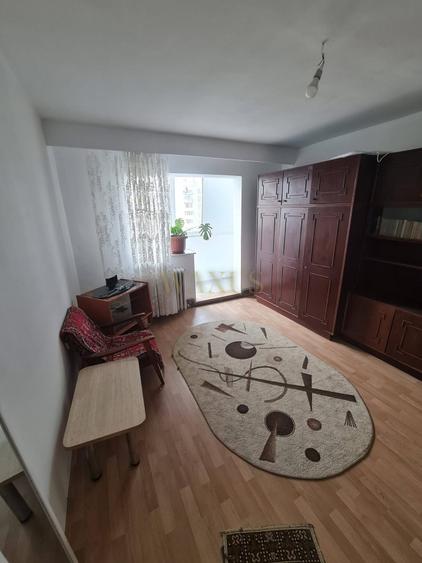 Apartament cu 3 camere decomandat, mobilat în Mănăștur — fotografia 3
