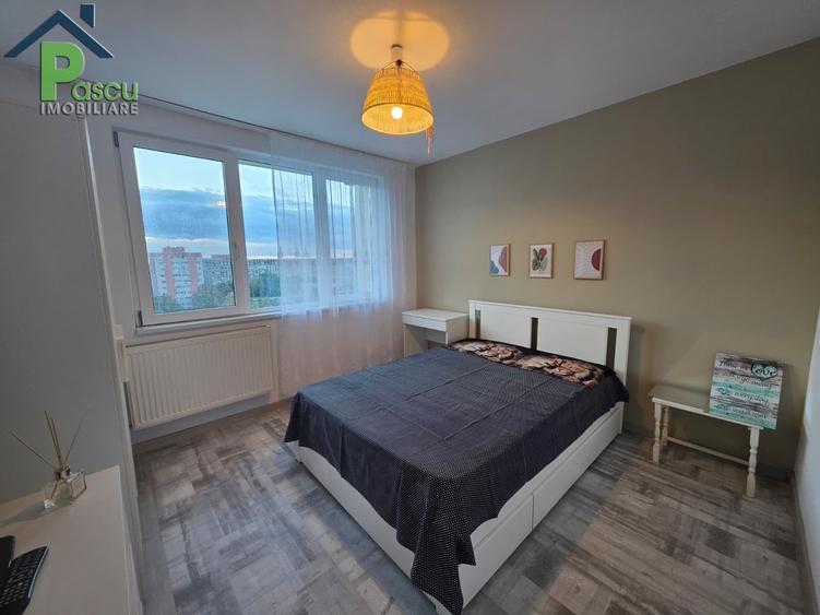 Apartament cu 2 camere semidecomandat în Eroii Revoluției