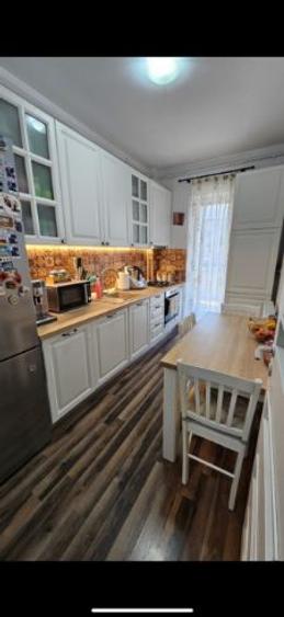 Apartament cu 2 camere decomandat în Giroc