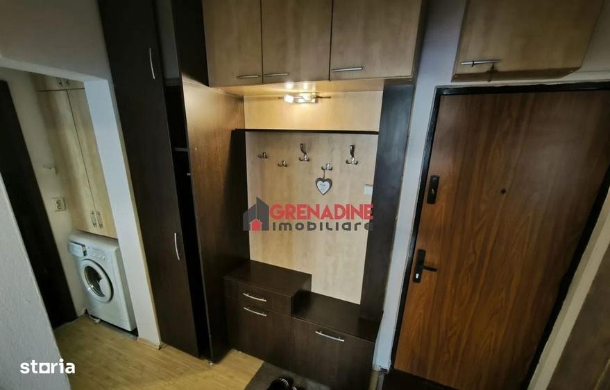 Apartament 2 Camere Decomandat - Parcare Proprie - Zona Racadau - 3