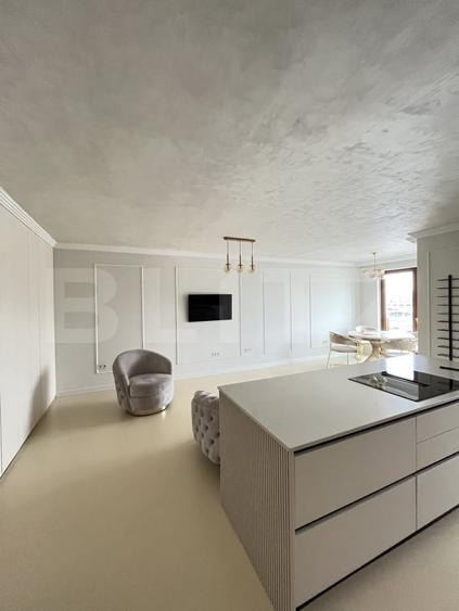 Apartament cu 2 camere decomandat, mobilat în Calea Moldovei