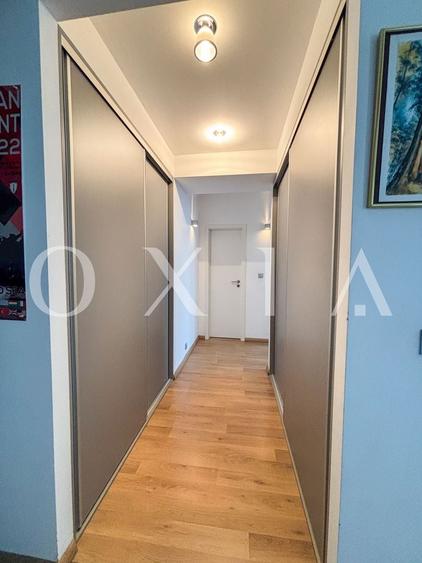 Apartament cu 3 camere semidecomandat, mobilat în Gheorghe Lazăr