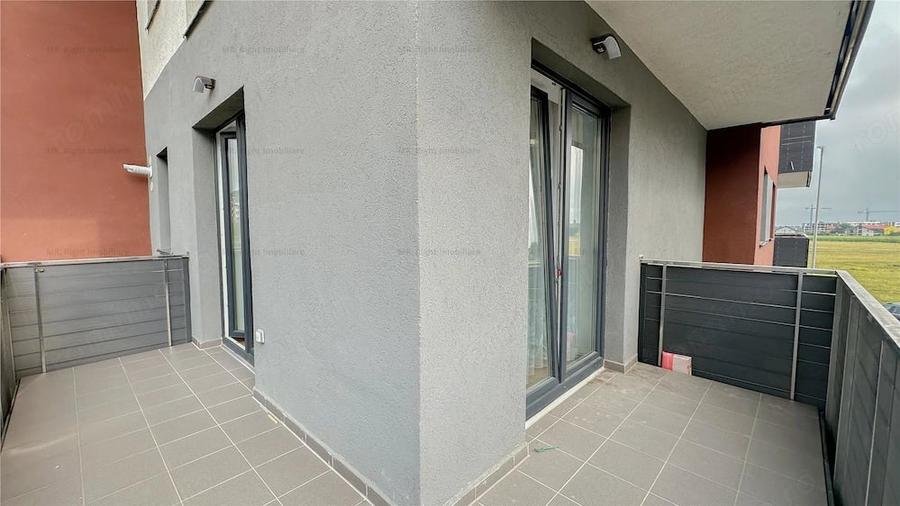 Apartament cu 3 camere decomandat în Avantgarden