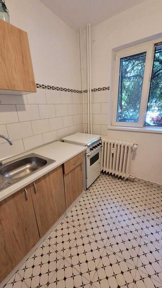 Apartament cu 2 camere decomandat, mobilat în Kiseleff