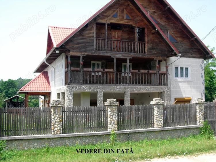 Casă cu 4 camere cu Teren 2385 Mp în Făgețelu