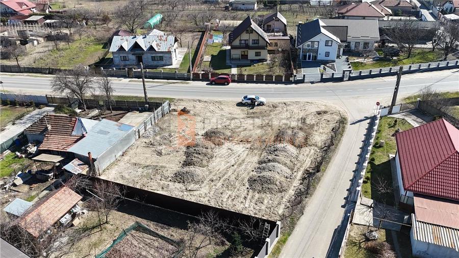 Teren Construcții intravilan de 701 mp, în Vernești