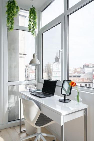 Apartament cu 2 camere semidecomandat, mobilat în Unirii
