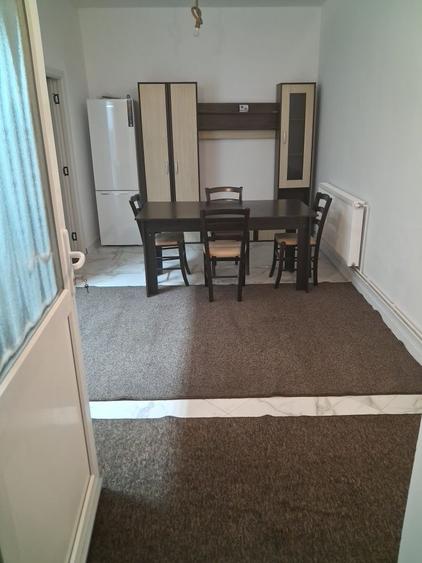 Apartament cu 3 camere în Ultracentral