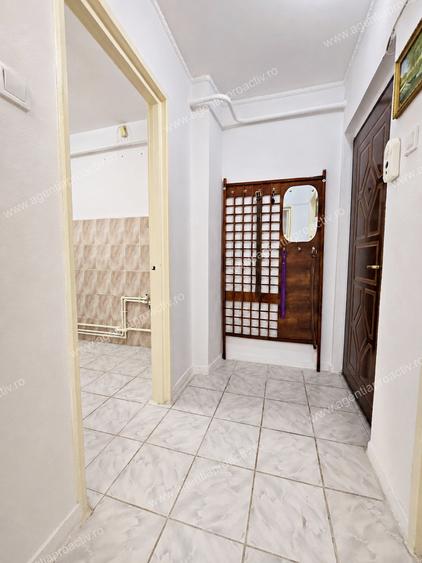Apartament cu 2 camere semidecomandat în Micro 16