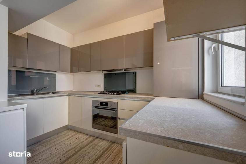 Apartament cu 3 camere în Polonă