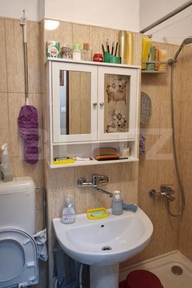 Apartament 2 camere, etaj 1, complet renovat și mobilat – gata de mutare. Reghin - 7