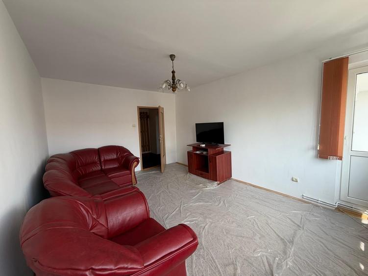 Apartament 2 camere - decomandat - lift - balcon - Mihai Viteazu - 1