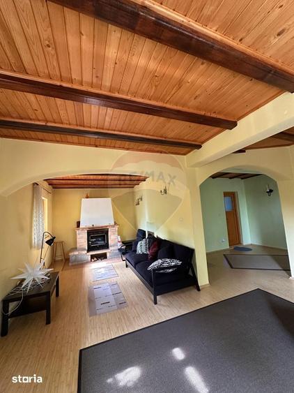 Casa vacanta 2007 Izvoarele Valenii de Munte teren 3000 mp - 8
