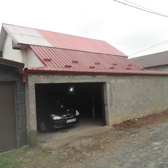 Casă cu 4 camere în Rediu