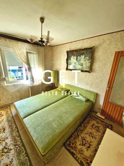 Apartament cu 4 camere decomandat în Sud