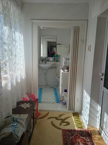 Casă cu 2 camere cu Teren 1950 Mp în Gothatea