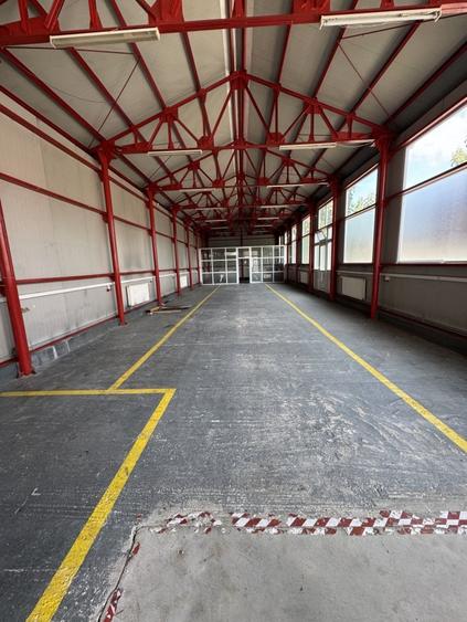 Spațiu industrial, de 210 mp, în B-dul București