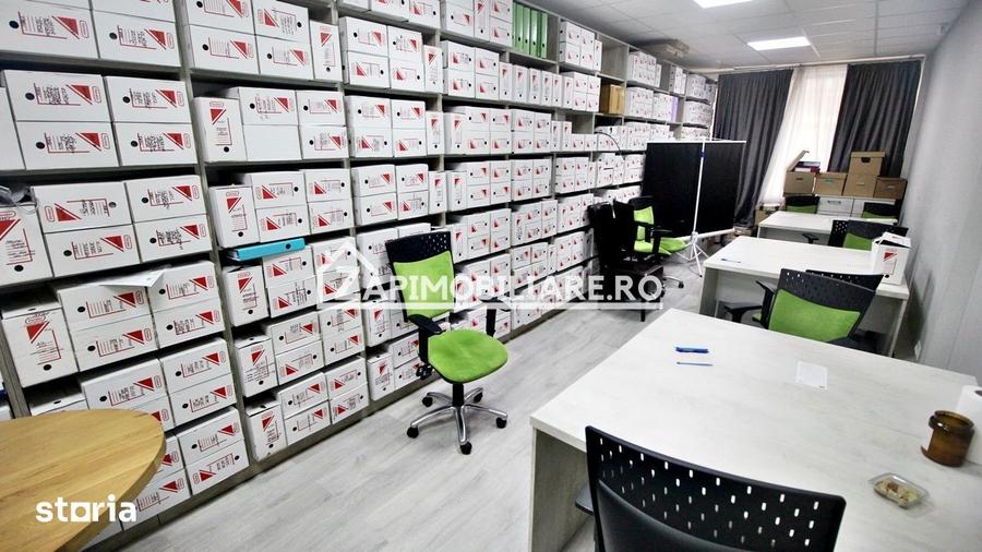 Spațiu comercial, de 220 mp, în Central