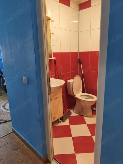 Garsonieră decomandată în Central