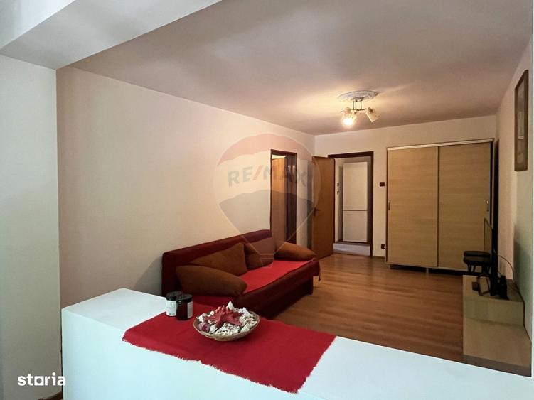 Apartament cu 2 camere decomandat în Alexandru Obregia