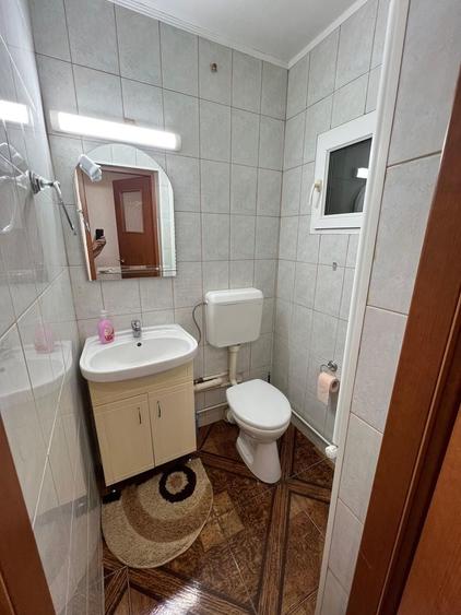 Apartament cu 3 camere decomandat în Sebastian