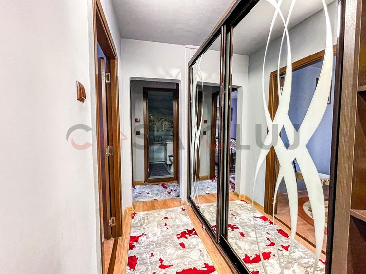 Apartament cu 4 camere semidecomandat, mobilat în Mănăștur