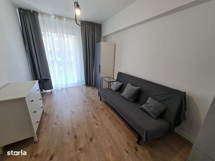 Apartament cu 3 camere în Barbu Văcărescu