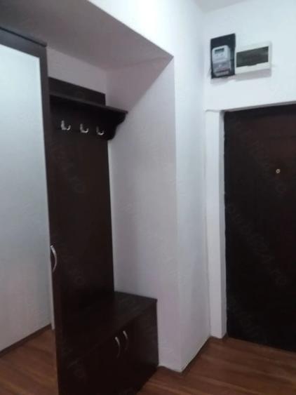 Apartament cu 3 camere decomandat în Universitate