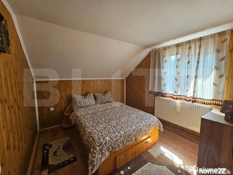 Casă cu 5 camere cu Teren 250 Mp în Tău