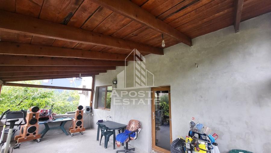 Casă individuală cu 5 camere cu Canalizare în Giarmata-Vii