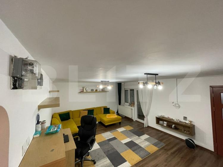 Apartament 3 camere, 74 mp, zona Micro 5 - 17
