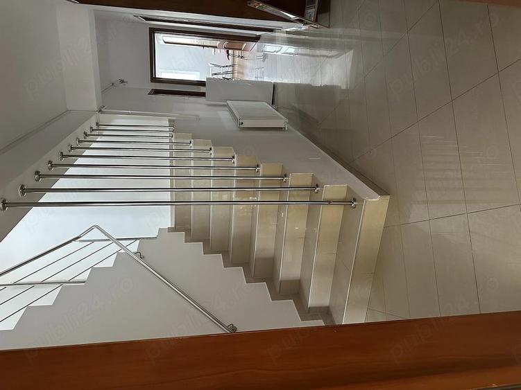 Casă cu 3 camere cu Teren 365 Mp în Tineretului
