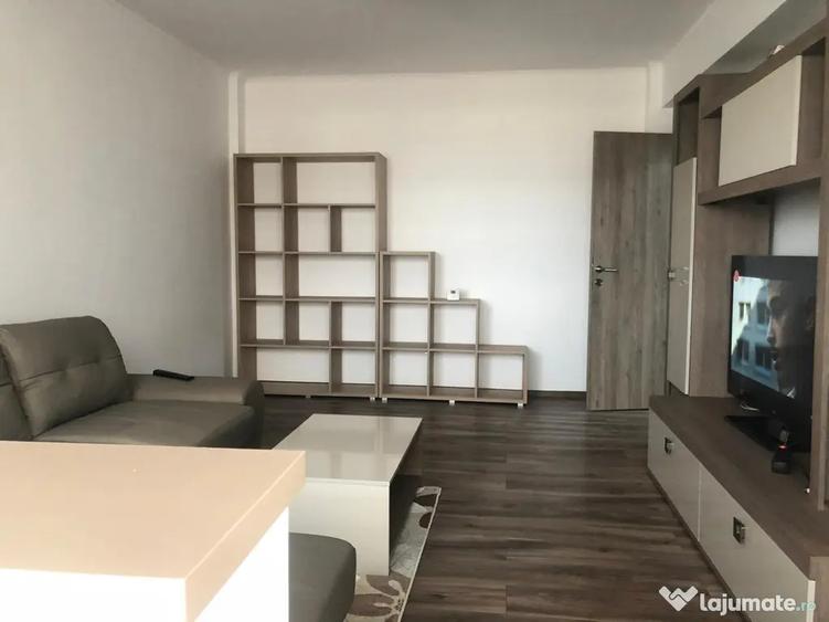 Apartament cu 3 camere în Ultracentral