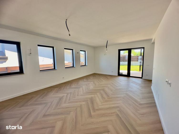 Casă cu 4 camere în Hlincea