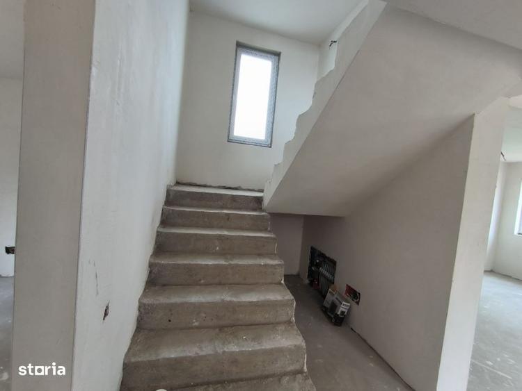 Casa Individuala, 120mp Utili, 440mp Teren, Dezmir - 2