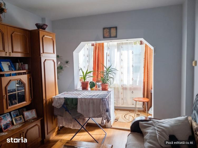 Apartament cu 2 camere decomandat în Mihai Viteazul