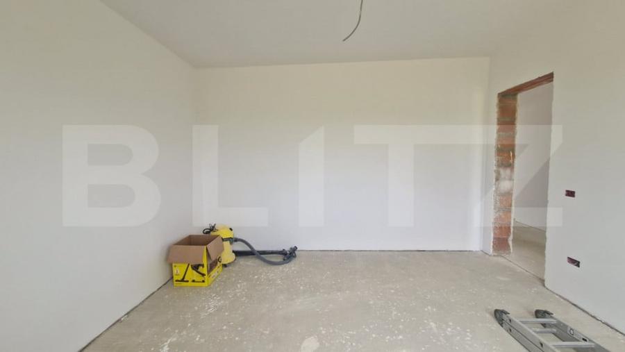 Casă cu 4 camere cu Teren 800 Mp în Bod