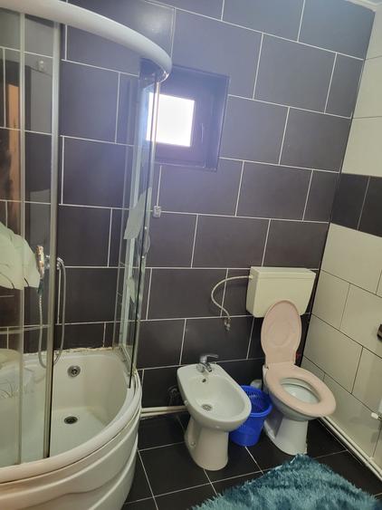 Casă cu 2 camere în Central