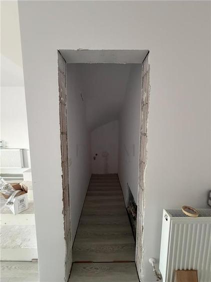 Duplex cu 4 camere cu Teren 300 Mp în Moșnița Veche