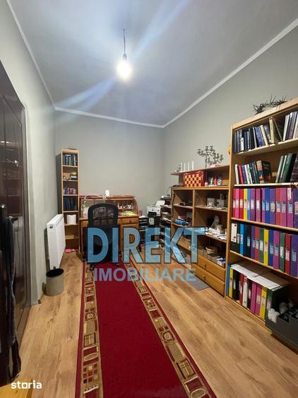 Casă cu 7 camere cu Teren 662 Mp în Teaca