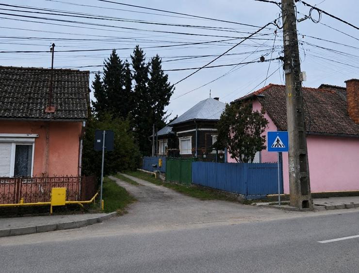 Casă cu 3 camere în Central