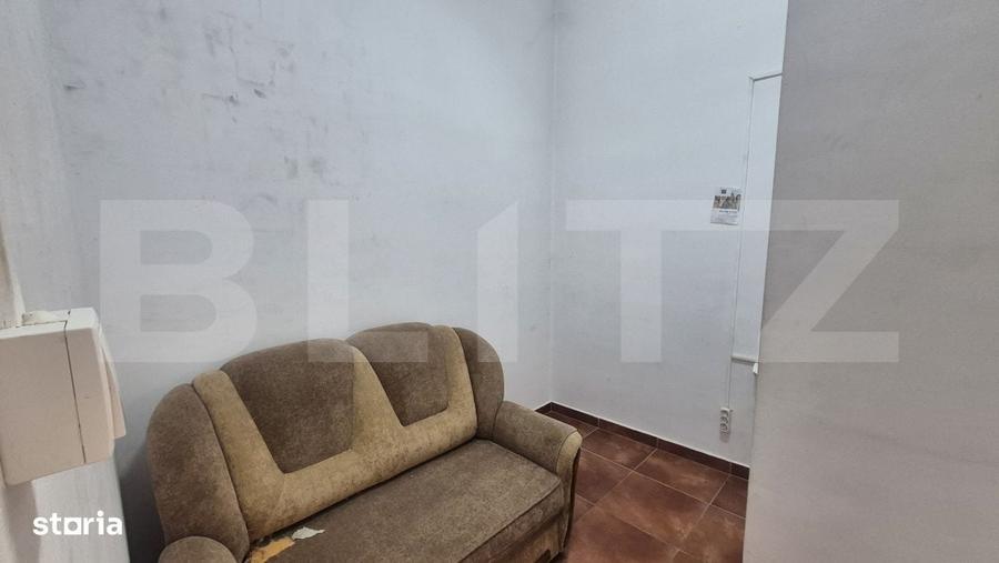Spațiu comercial, de 49 mp, în Micro 16