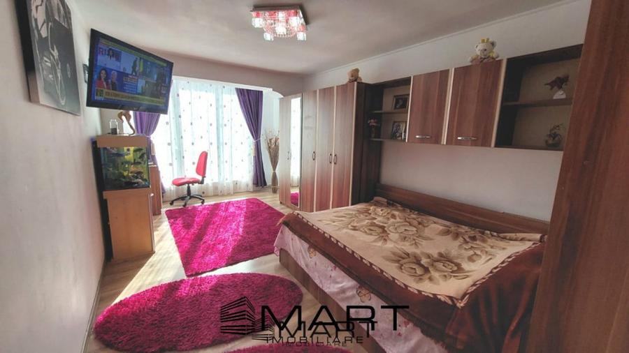 Garsonieră decomandată, mobilată în Piața Cluj