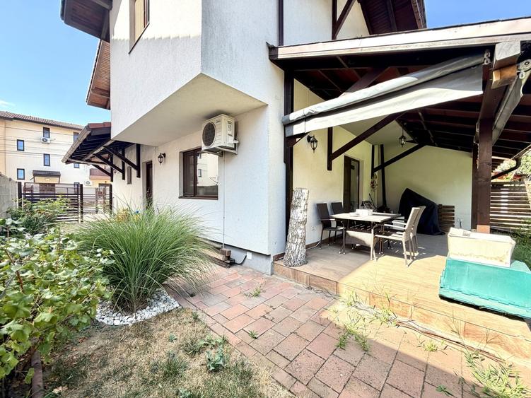 Duplex cu 4 camere cu Canalizare în Dumbrăvița