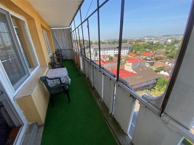 Apartament cu 2 camere decomandat în 7 Noiembrie