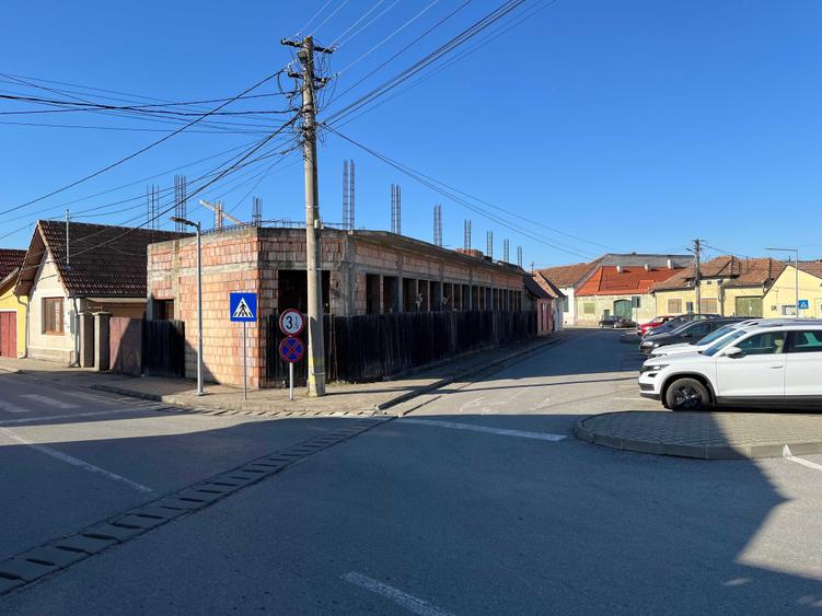 Spațiu comercial, de 445 mp, în Central